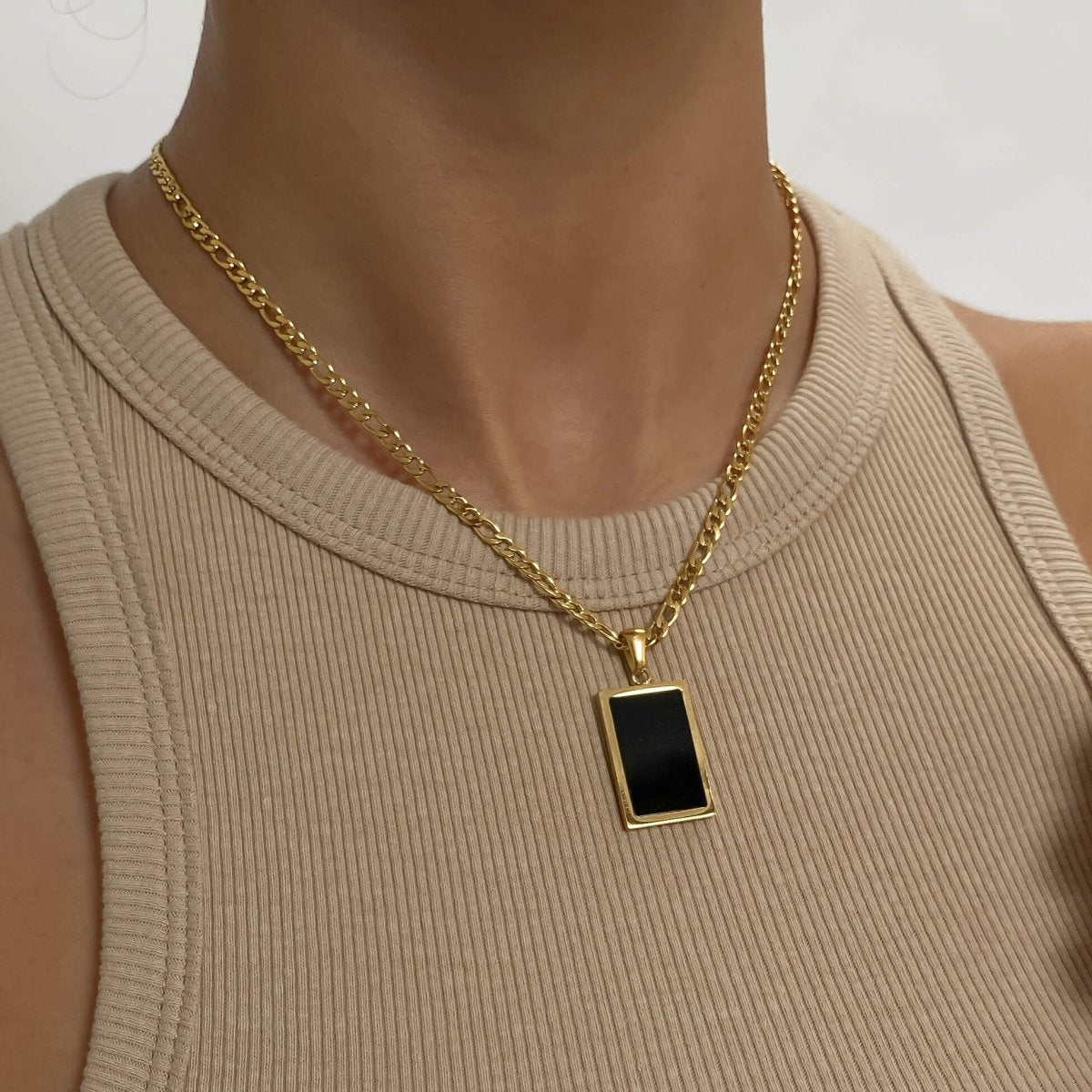 Saraya Onyx Tablet Necklace - ISMI JEWELS