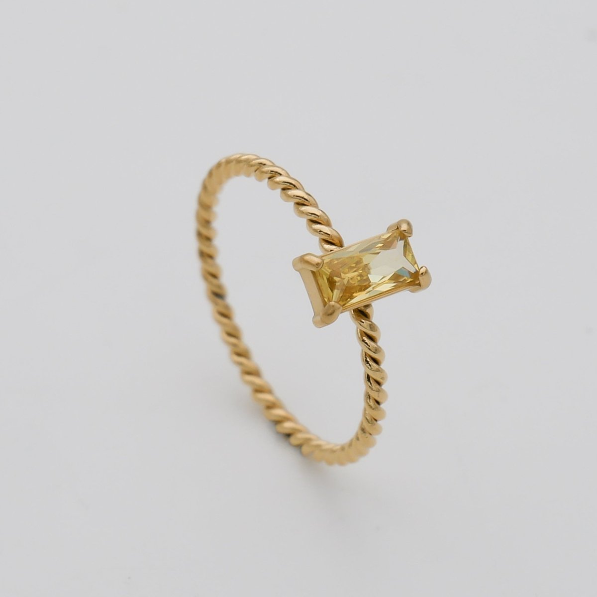 Selin Fine Twisted Gemstone Ring - ISMI JEWELS