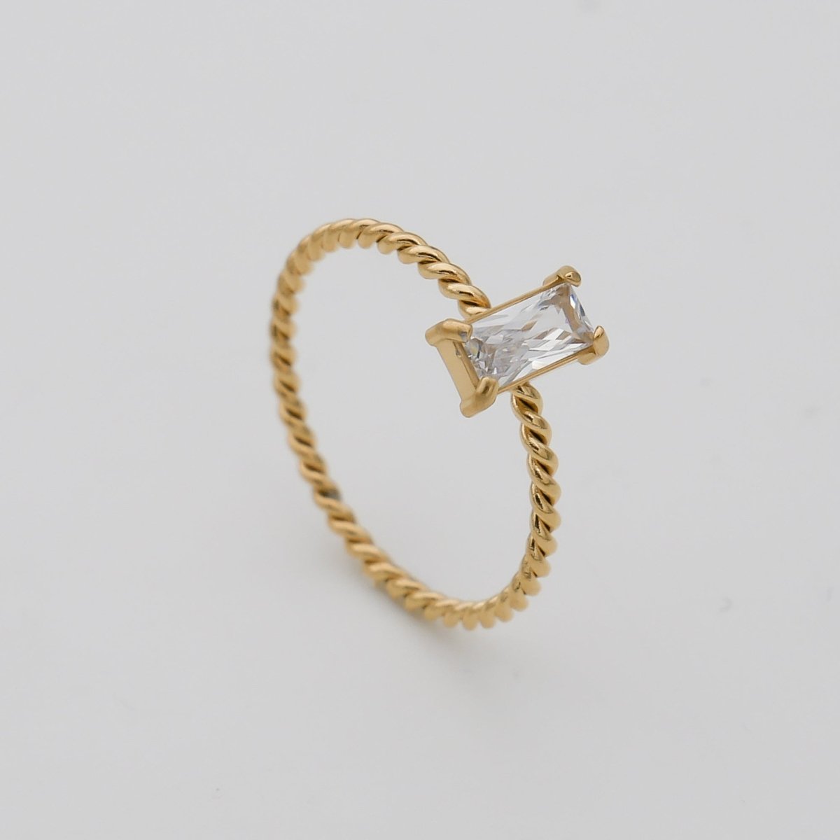 Selin Fine Twisted Gemstone Ring - ISMI JEWELS