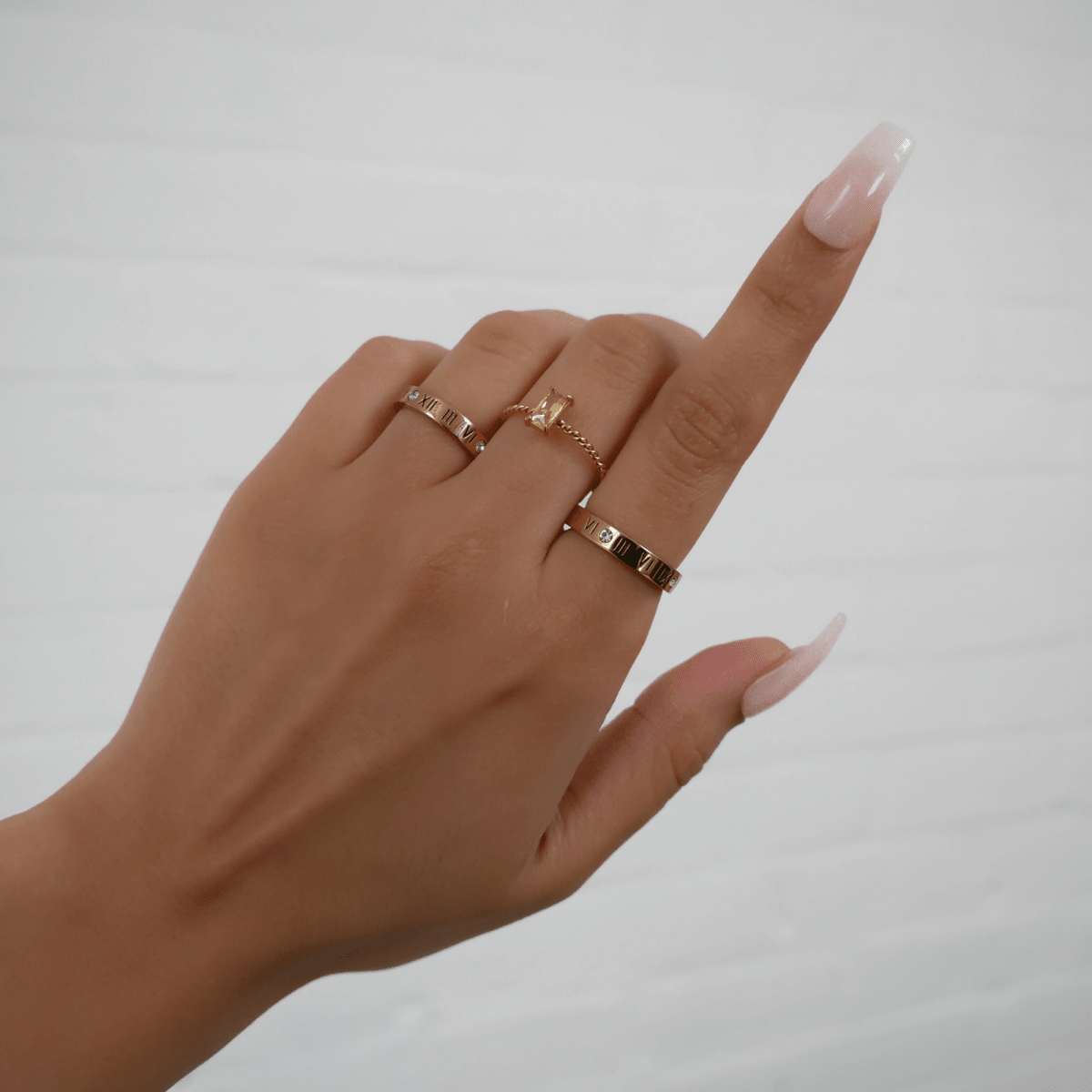 Selin Fine Twisted Gemstone Ring - ISMI JEWELS