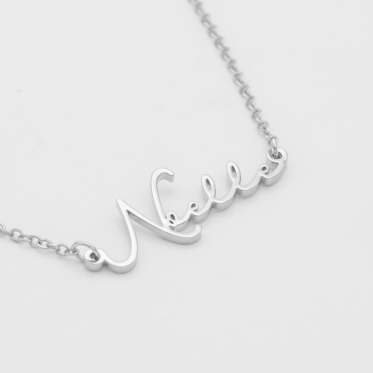 Selina Custom Name Necklace (Horizontal) - ISMI JEWELS