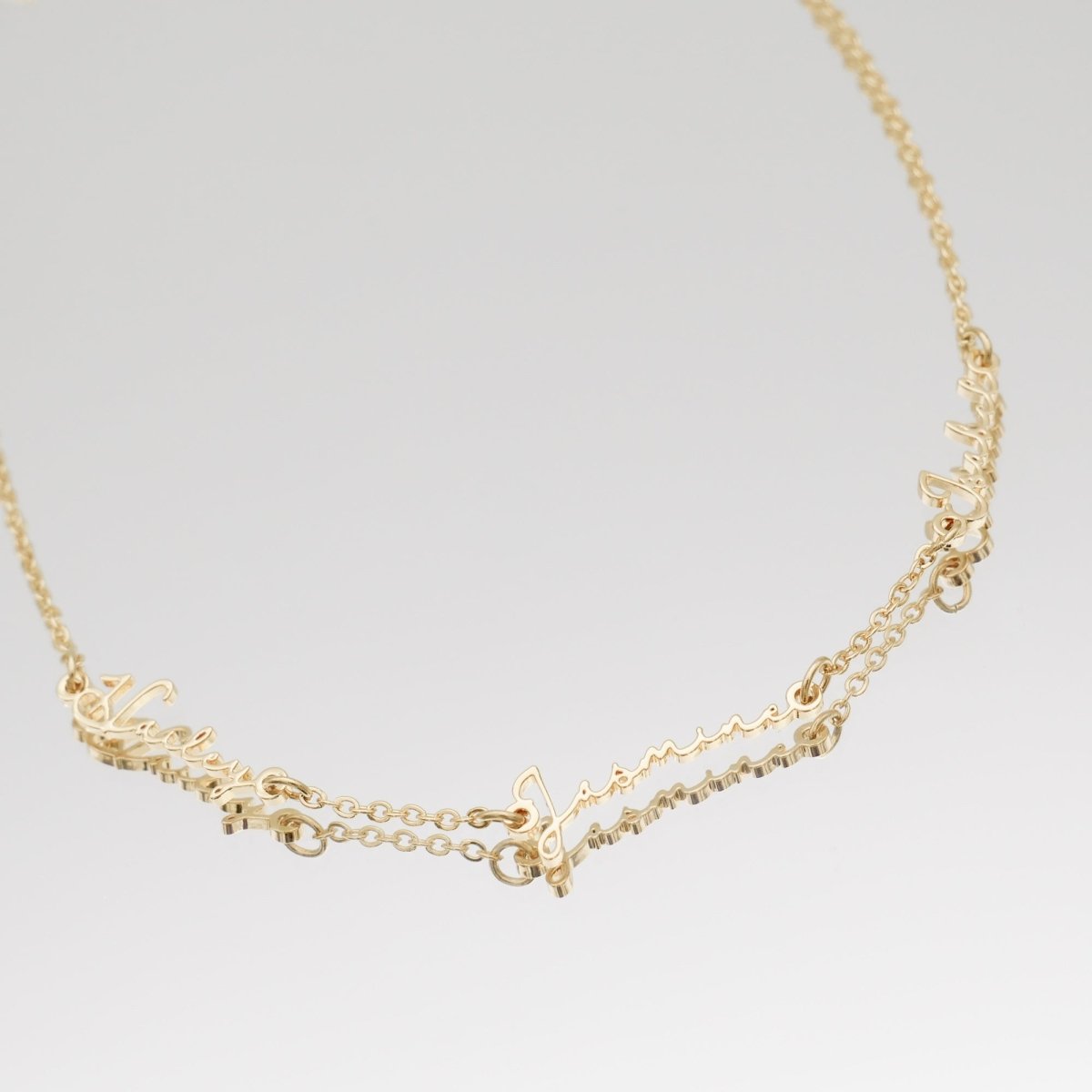 Selina Multiple Name Necklace - ISMI JEWELS