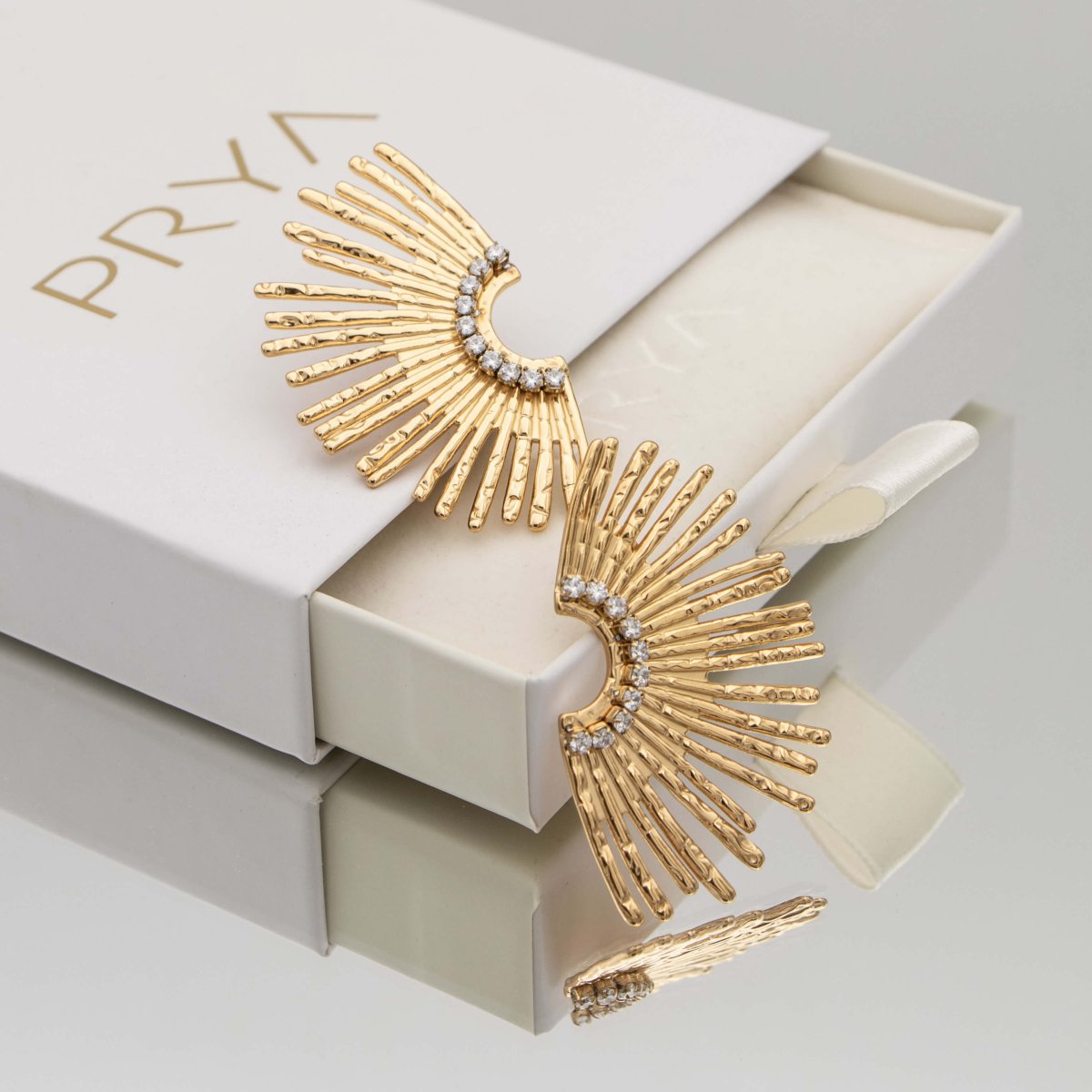 Solana Fan Earrings - ISMI JEWELS