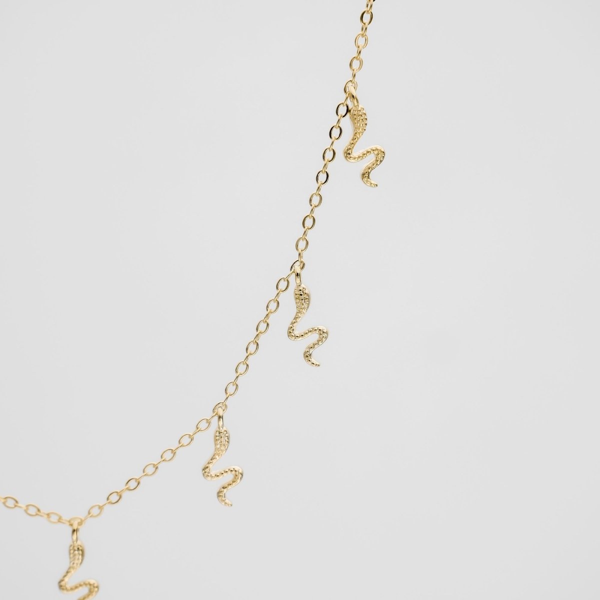 Suspended Snake Choker - ISMI JEWELS