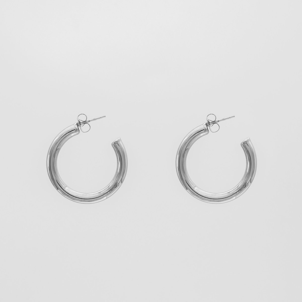 Tia Classic Hoop Earrings - ISMI JEWELS