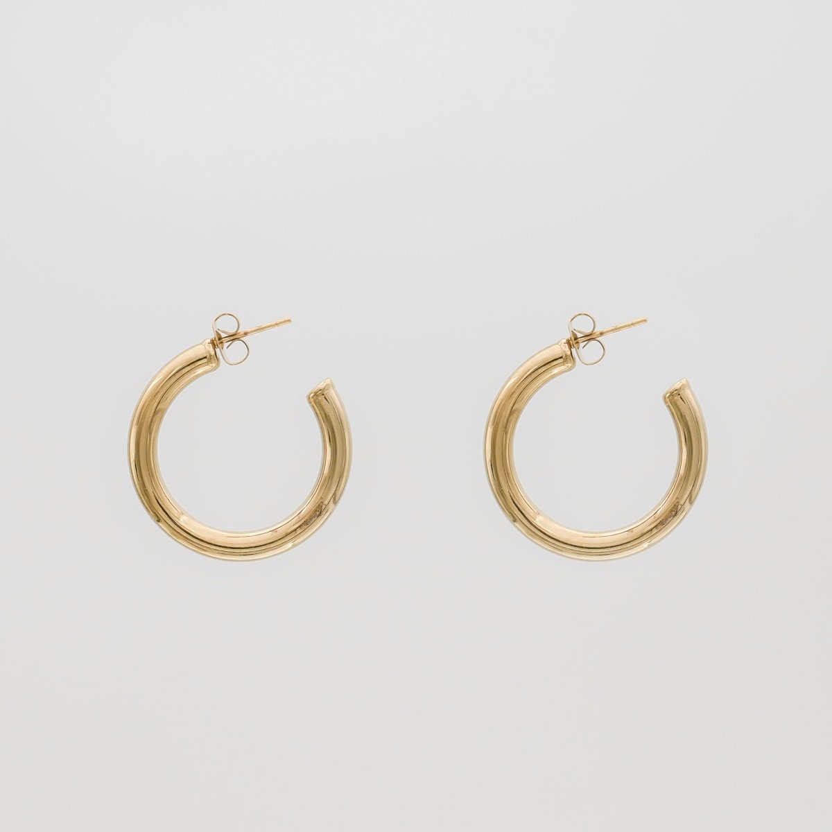Tia Classic Hoop Earrings - ISMI JEWELS