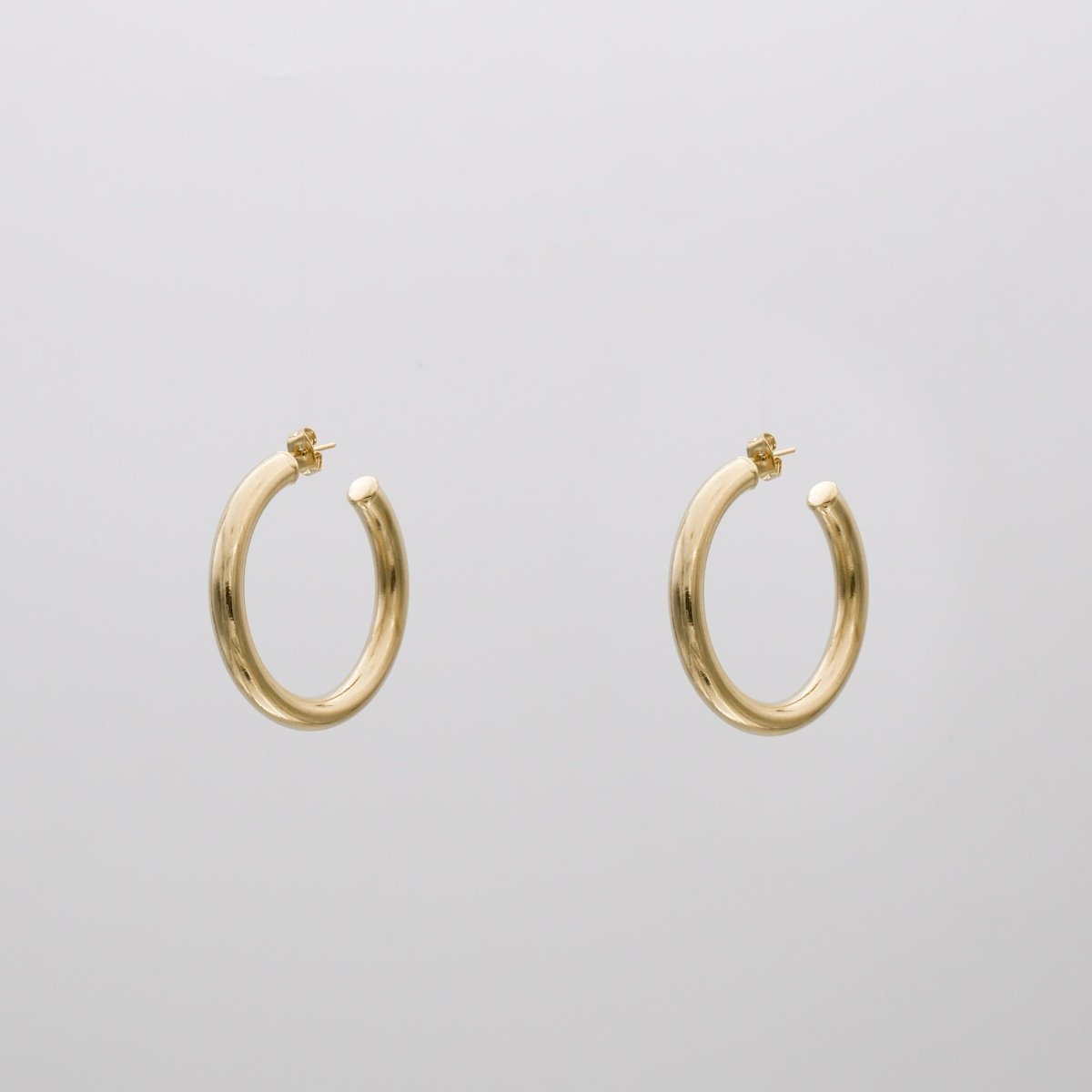 Tia Classic Hoop Earrings - ISMI JEWELS