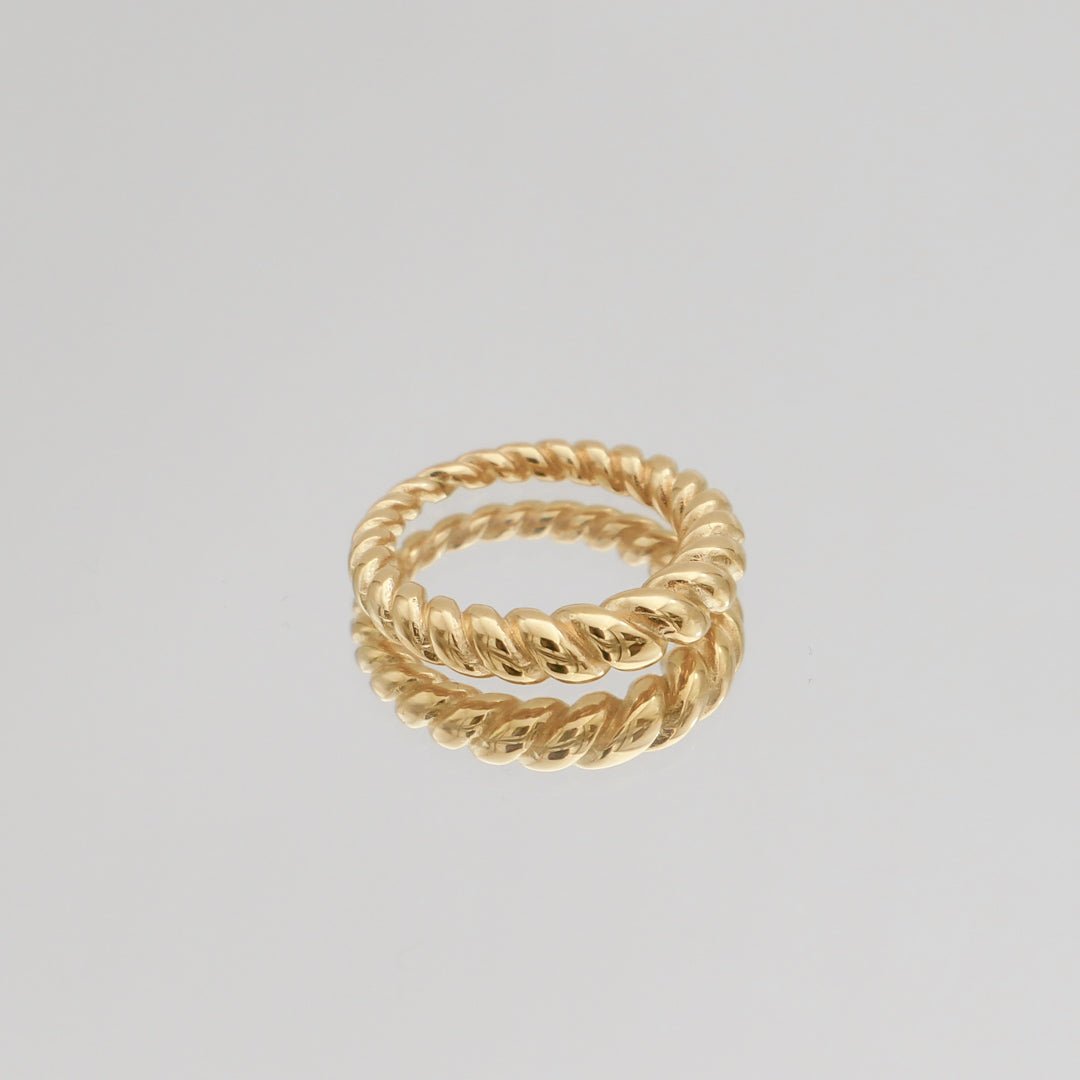 Tia Twisted Ring - ISMI JEWELS