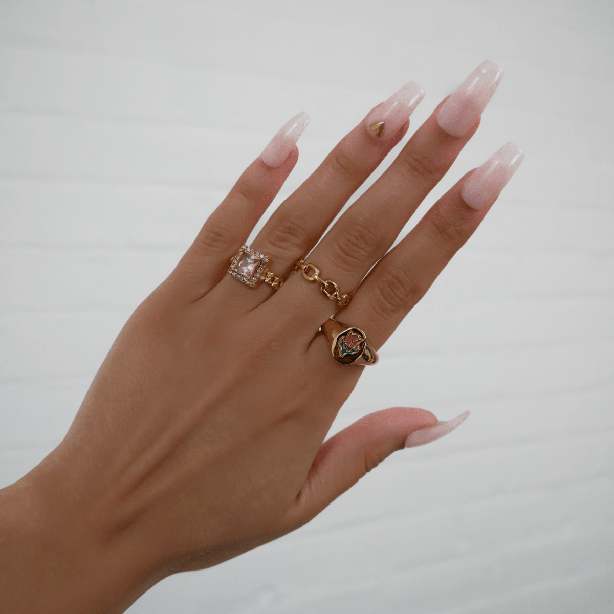 Tulip Signet Ring - ISMI JEWELS