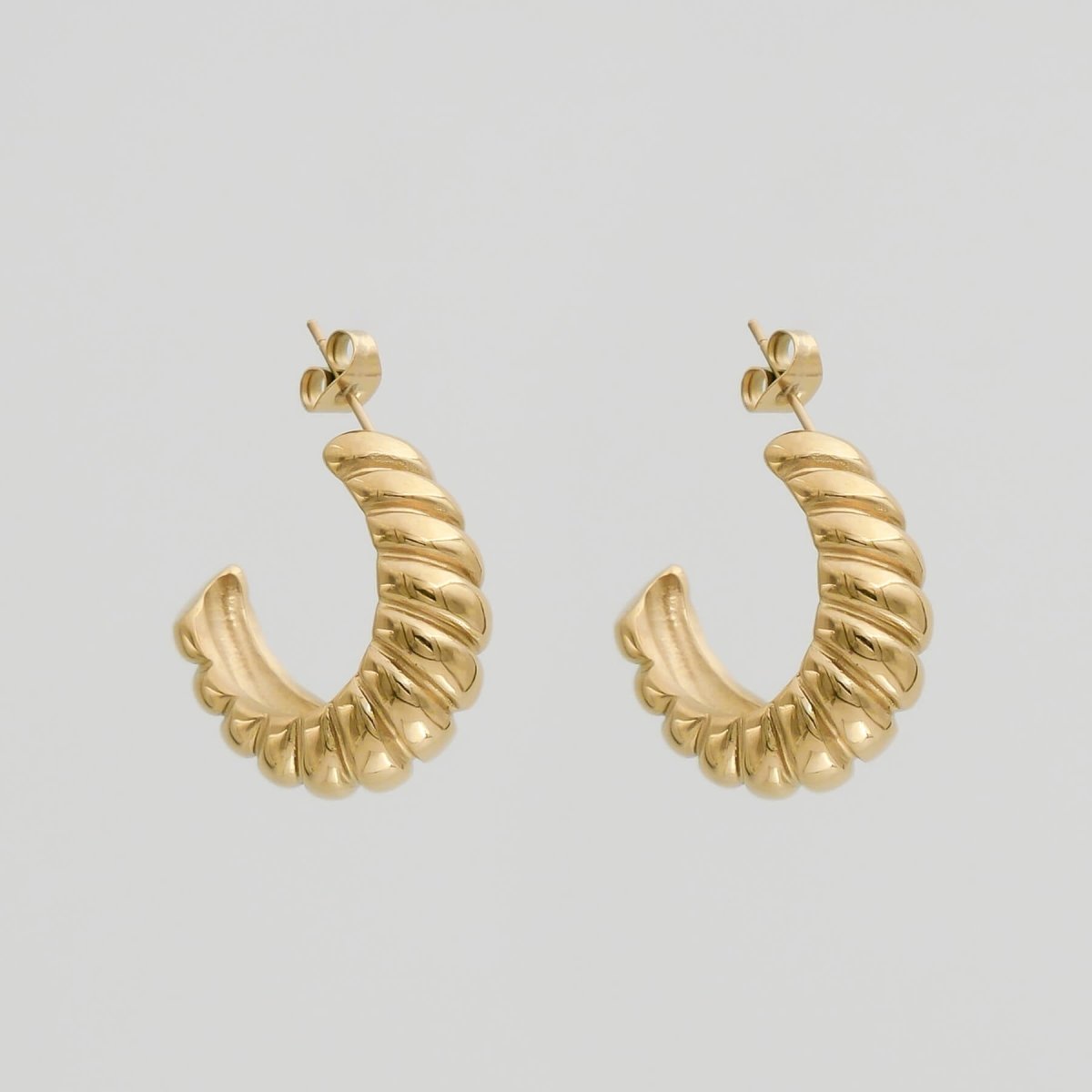 Venus Dome Earrings - ISMI JEWELS