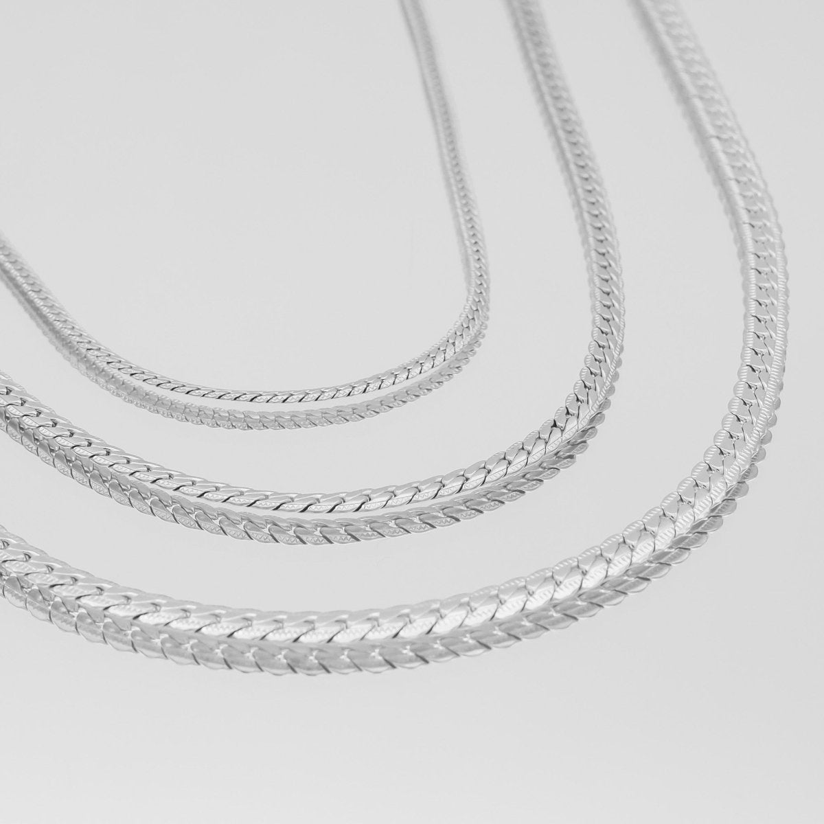 Zuri Hammered Curb Chain - ISMI JEWELS