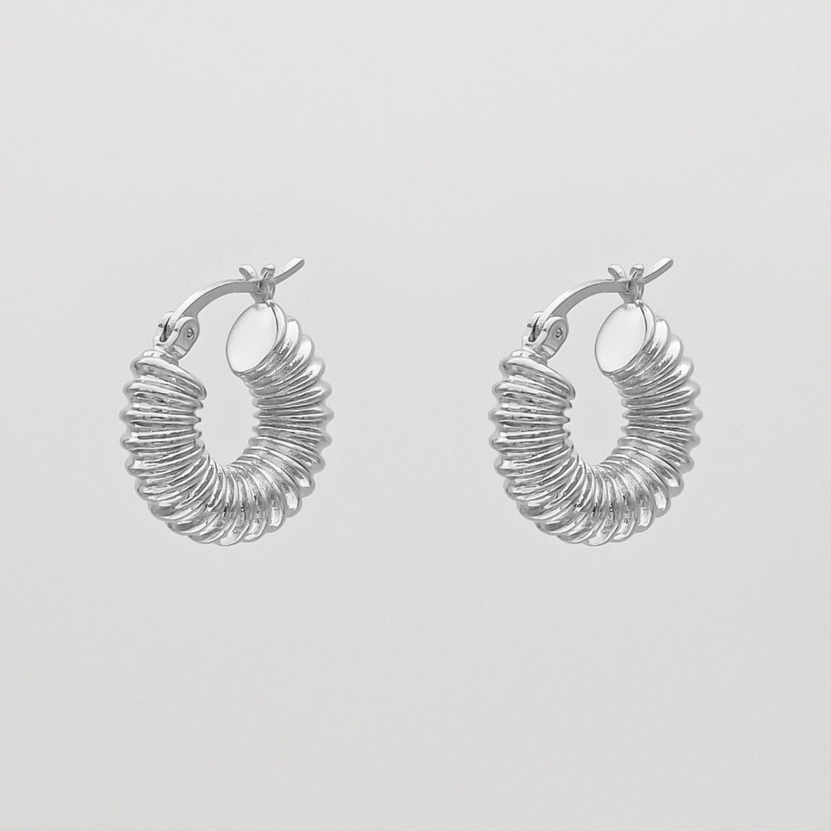 Zuri Ridge Hoop Earrings - ISMI JEWELS